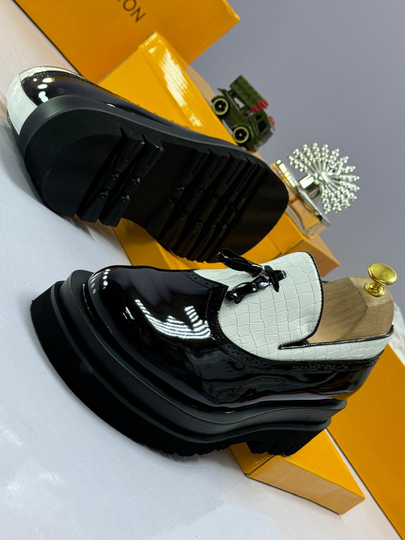 Smart Store Black Premium Leather Shoe – Stylish Comfortable Everyday Footwear
