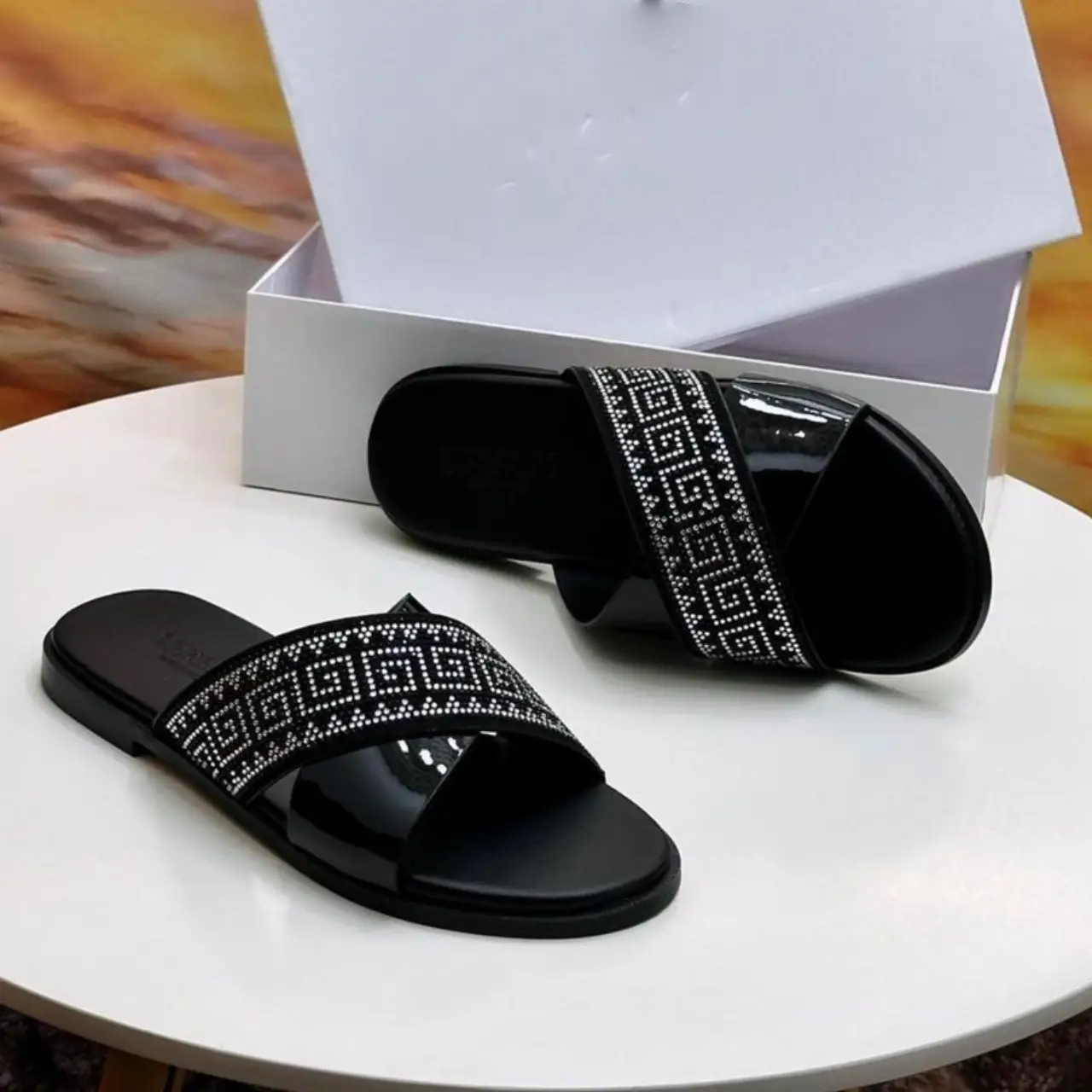 Smart Store Luxury Print Slide Sandals – Premium Fashion-Forward Footwear for Men