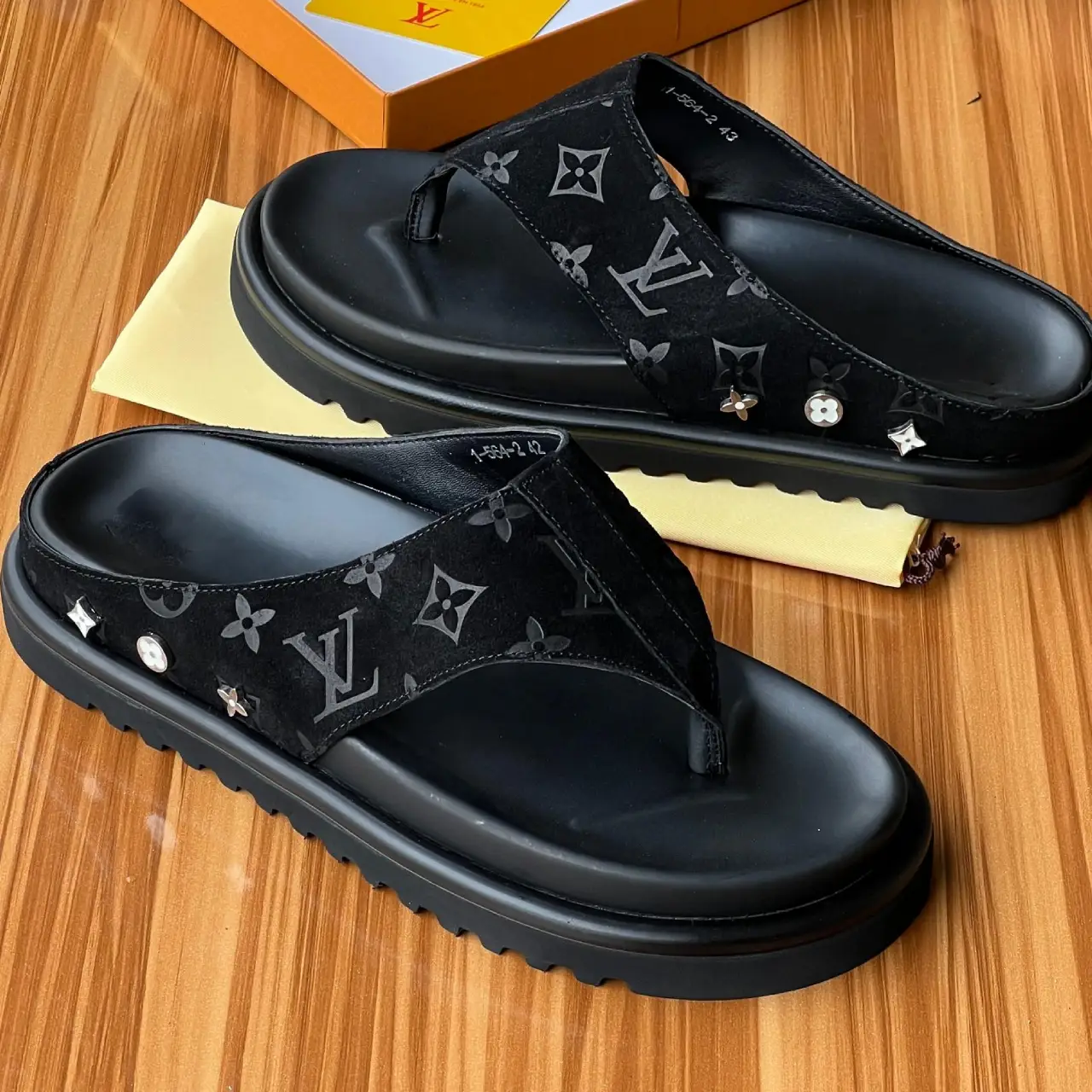 Smart Store Premium Slide Sandals – Cushioned Comfort Slip-On Footwear for Men
