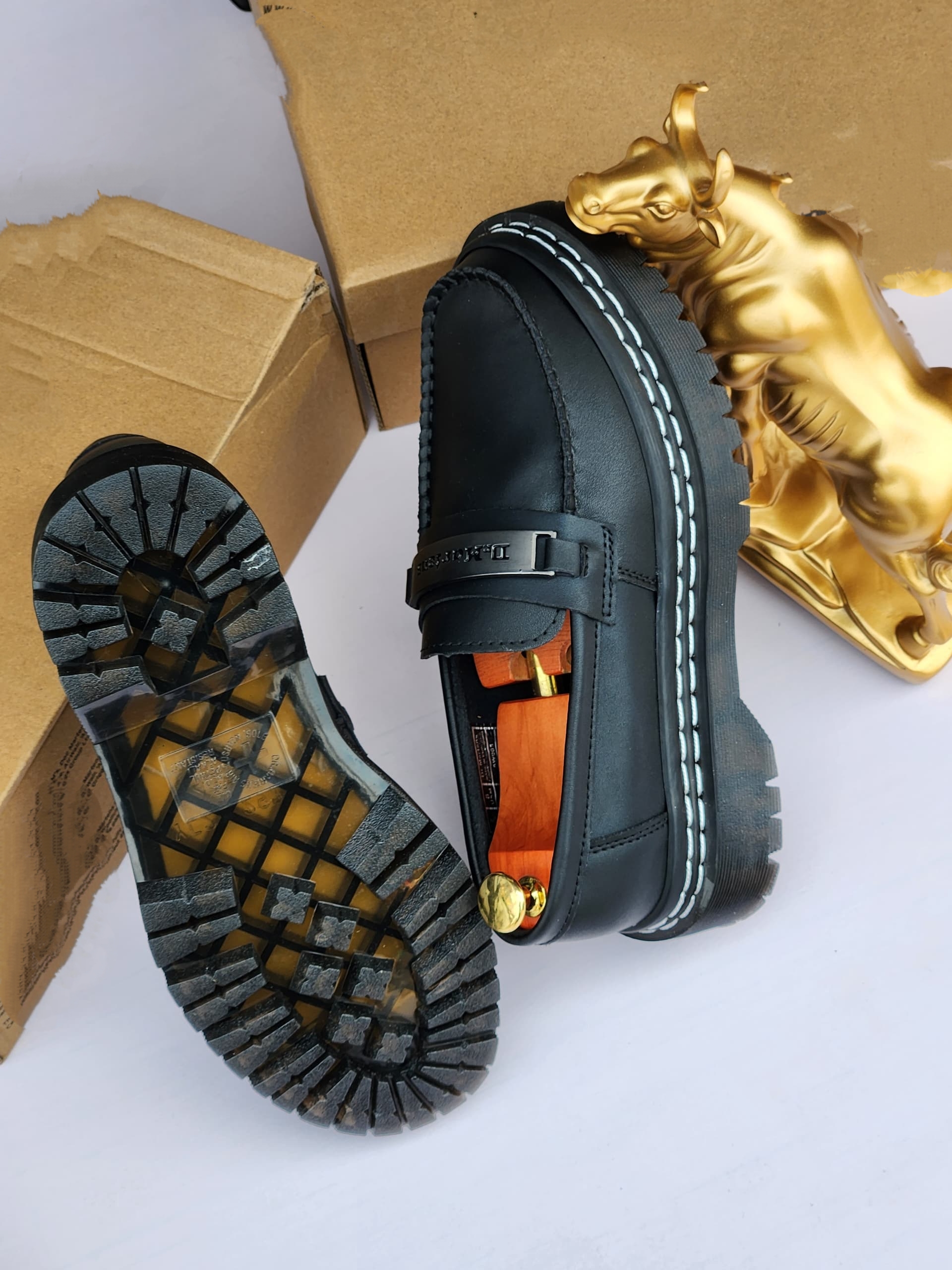 Smart Store Black Premium Leather Shoe – Stylish Comfortable Everyday Footwear