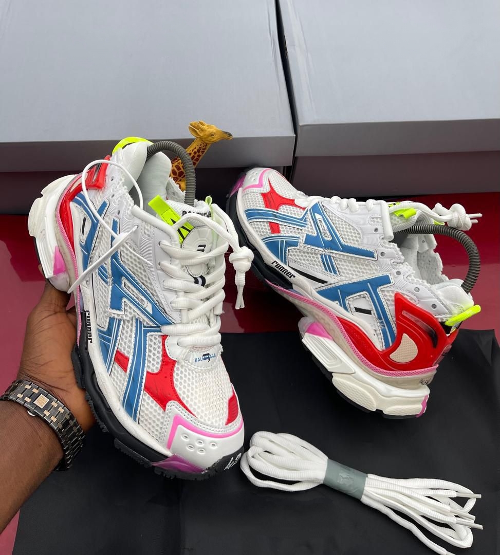 Smart Store Tri-Colour Chunky Bold Sneakers – Premium Everyday Footwear