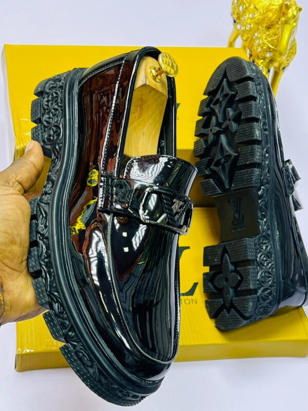 Smart Store Dual-Tone Premium Leather Shoe