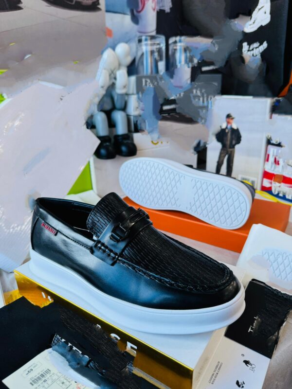 Smart Store Dual-Tone Premium Leather Shoe
