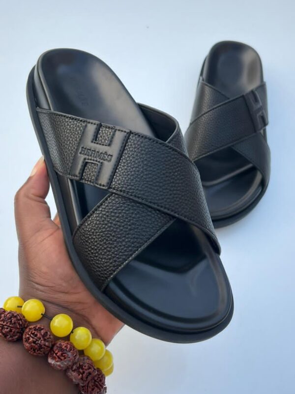 Smart Store Tri-Colour Comfort Slippers