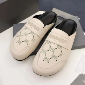 Smart Store Dual-Tone Premium Leather Shoe – Stylish Comfortable Everyday Footwear