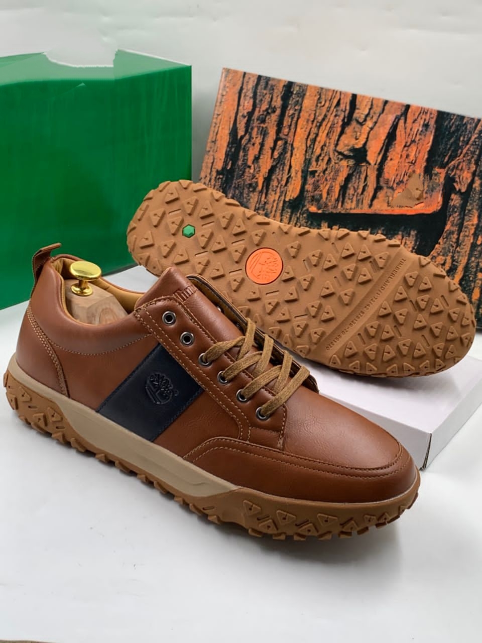 Smart Store Dual-Tone Premium Leather Shoe – Stylish Comfortable Everyday Footwear