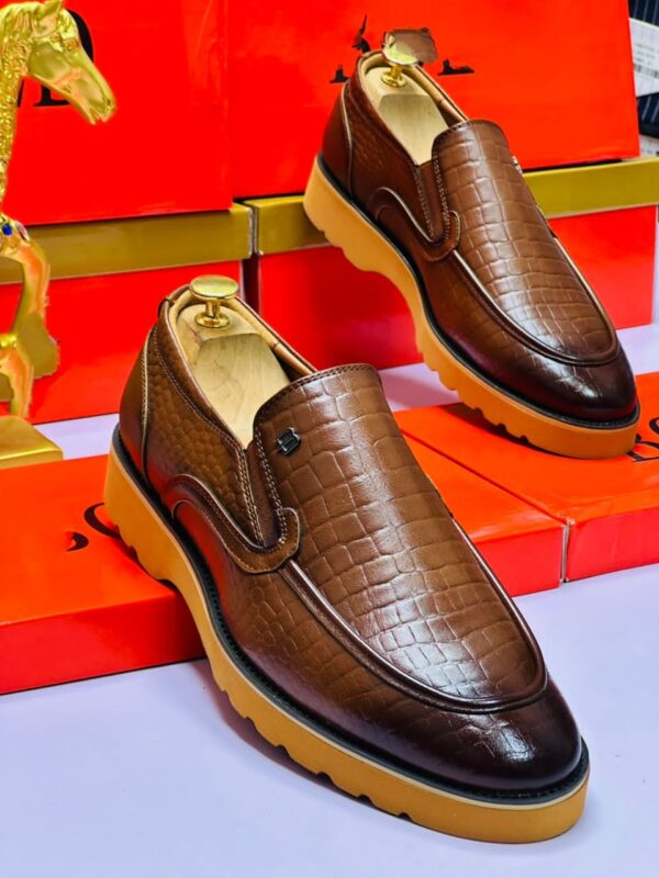 Smart Store Dual-Tone Premium Leather Shoe