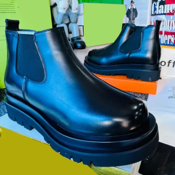 Smart Store Dual-Tone Premium Leather Shoe – Stylish Comfortable Everyday Footwear