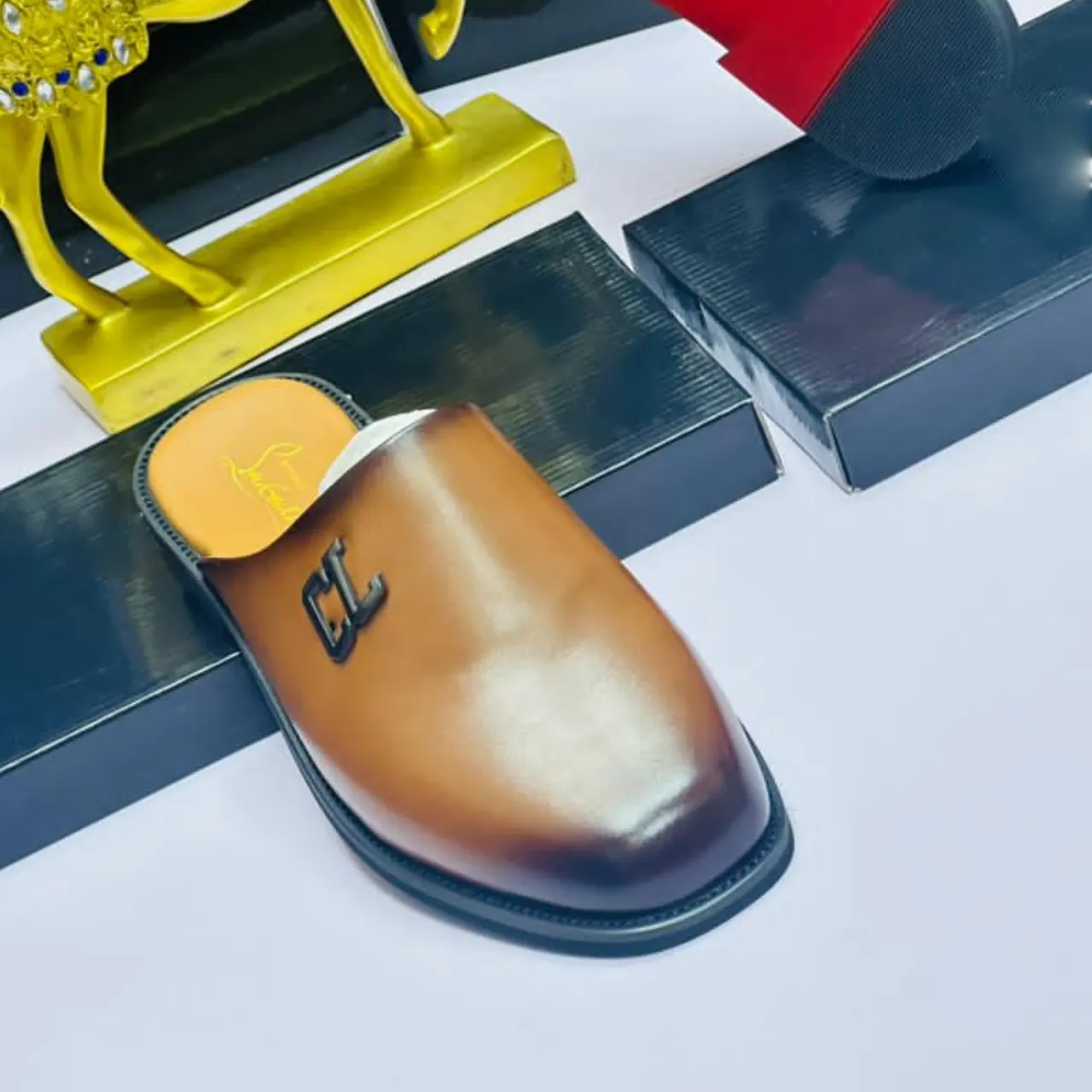Smart Store Tri-Colour Premium Leather Shoe – Stylish Comfortable Everyday Footwear
