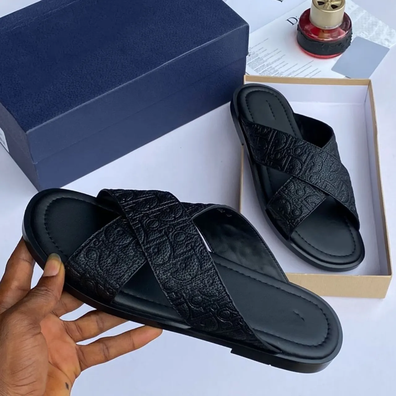 Smart Store Classic Comfort Slippers – Reliable Everyday Casual Footwear