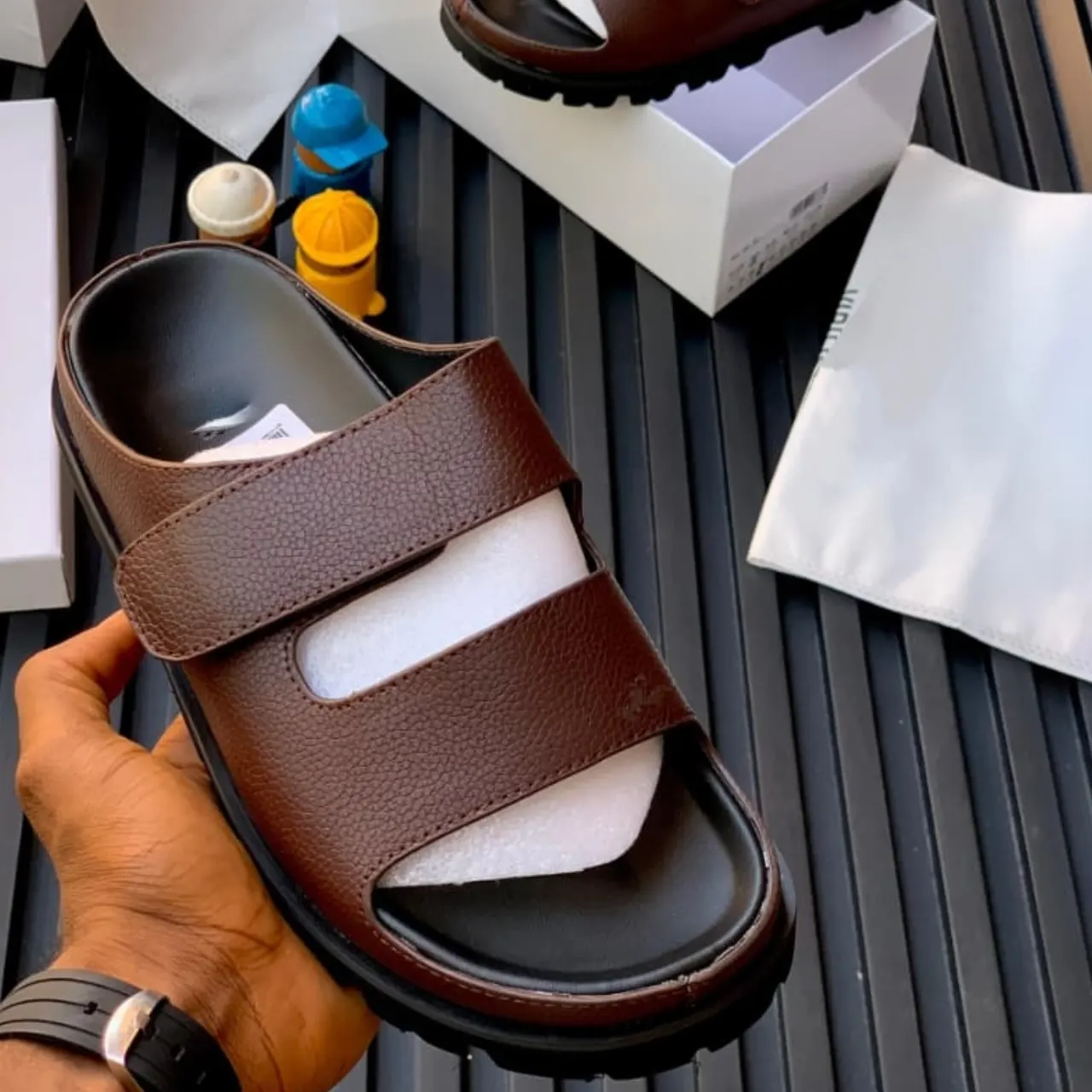 Smart Store Classic Strap Slippers – Elegant Casual Slip-On Footwear