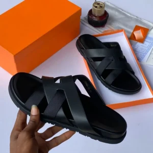 Smart Store Dual-Tone Casual Slippers – Comfortable Everyday Slip-On Footwear