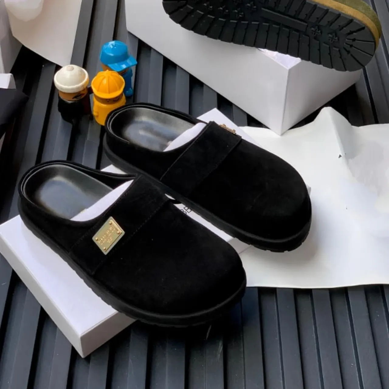Smart Store Luxe Tri-Colour Slippers – Premium Comfortable Everyday Footwear