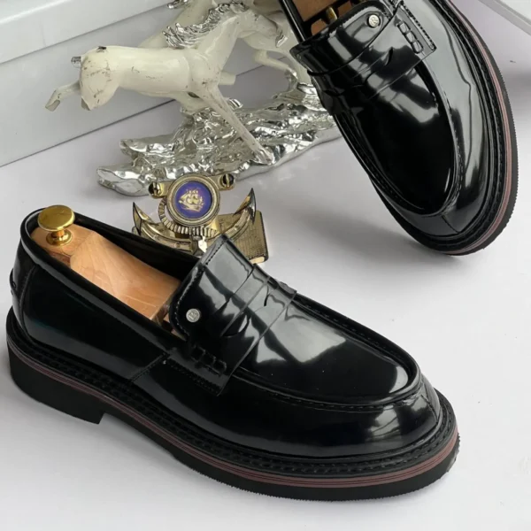 Smart Store Black Chunky Sole Shoe – Stylish Comfortable Everyday Footwear