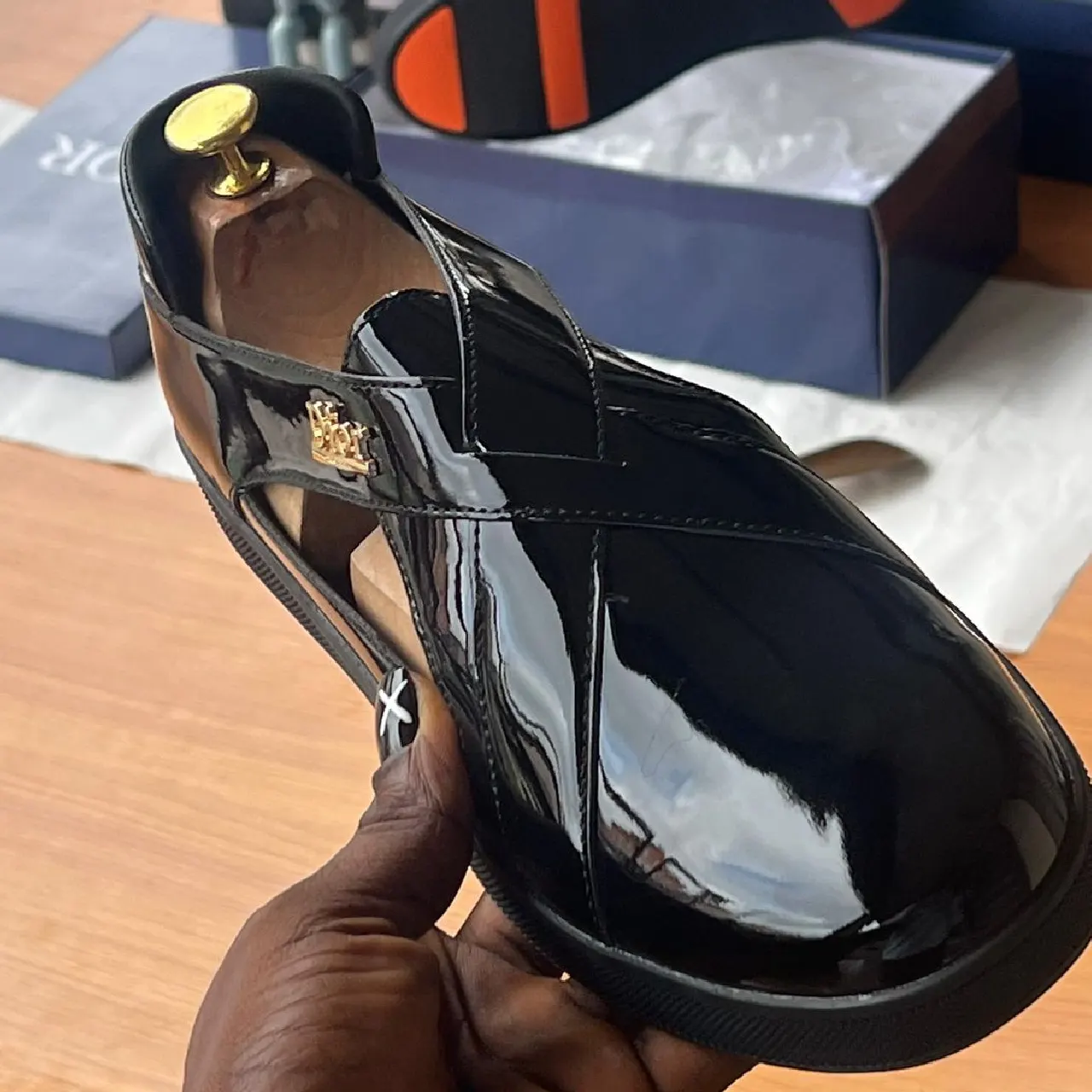 Smart Store Black Leather Shoe – Stylish Everyday Footwear