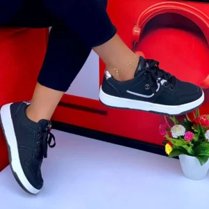 Smart Store Dual-Colour Luxe Sneakers – Elegant Everyday Casual Footwear