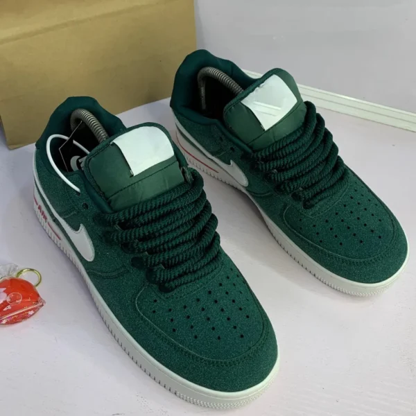 Smart Store Dual-Colour Sport Sneakers – Lightweight Comfortable Everyday Footwear