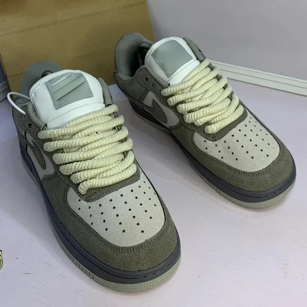 Smart Store Dual-Colour Sport Sneakers – Lightweight Comfortable Everyday Footwear