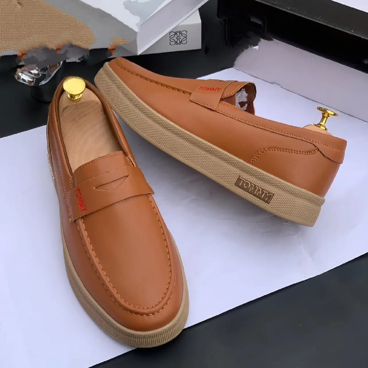 Smart Store Dual-Tone Premium Leather Shoe – Stylish Comfortable Everyday Footwear