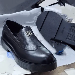 Smart Store Dual-Tone Premium Leather Shoe – Stylish Comfortable Everyday Footwear