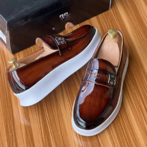 Smart Store Dual-Tone Premium Leather Shoe – Stylish Comfortable Everyday Footwear