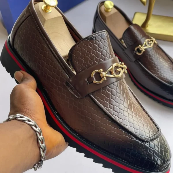Smart Store Dual-Tone Premium Leather Shoe – Stylish Comfortable Everyday Footwear