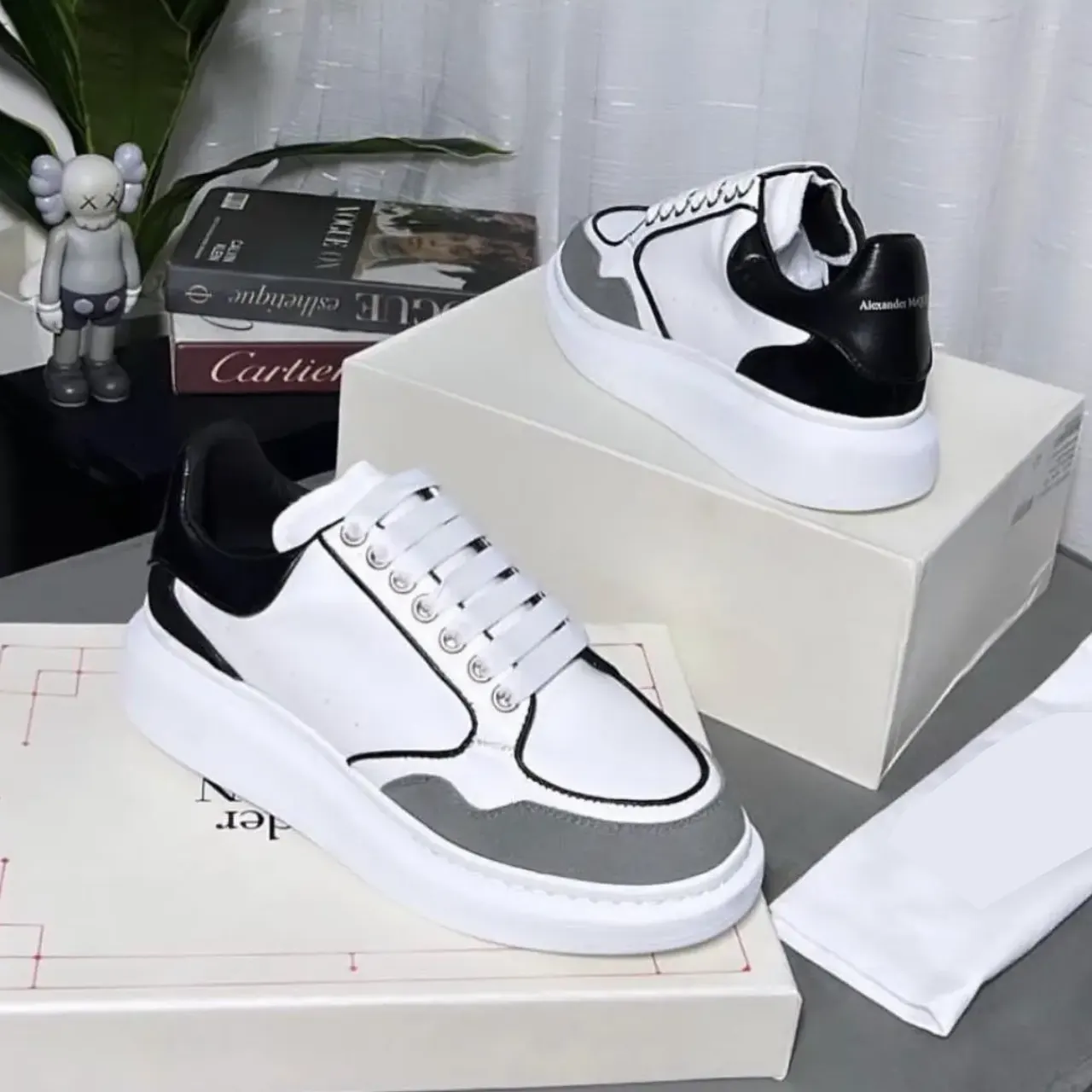 Smart Store Oversized Sole Sneakers – Premium Casual Everyday Footwear