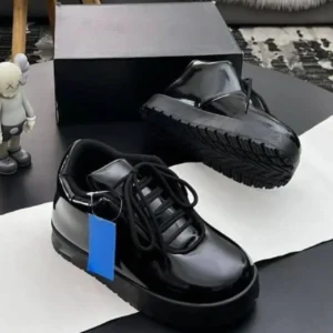 Smart Store Premium Black Luxe Sneakers – Sophisticated Everyday Casual Footwear