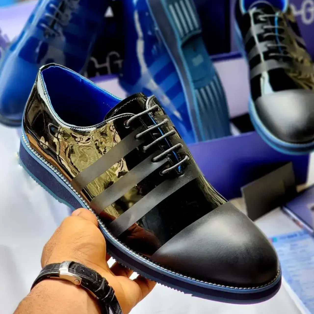 Smart Store Tri-Colour Lace-Up Leather Shoe – Stylish Comfortable Everyday Footwear