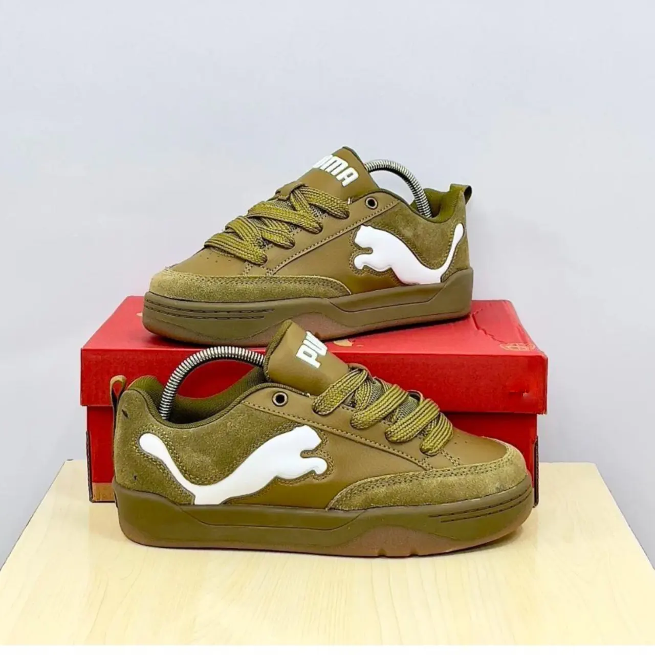 Smart Store Tri-Colour Sport Sneakers – Lightweight Comfortable Everyday Footwear
