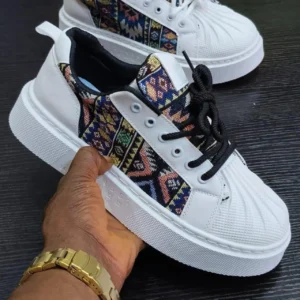 Smart Store Vintage Lace-Up Unisex Sneakers – Classic Everyday Casual Footwear