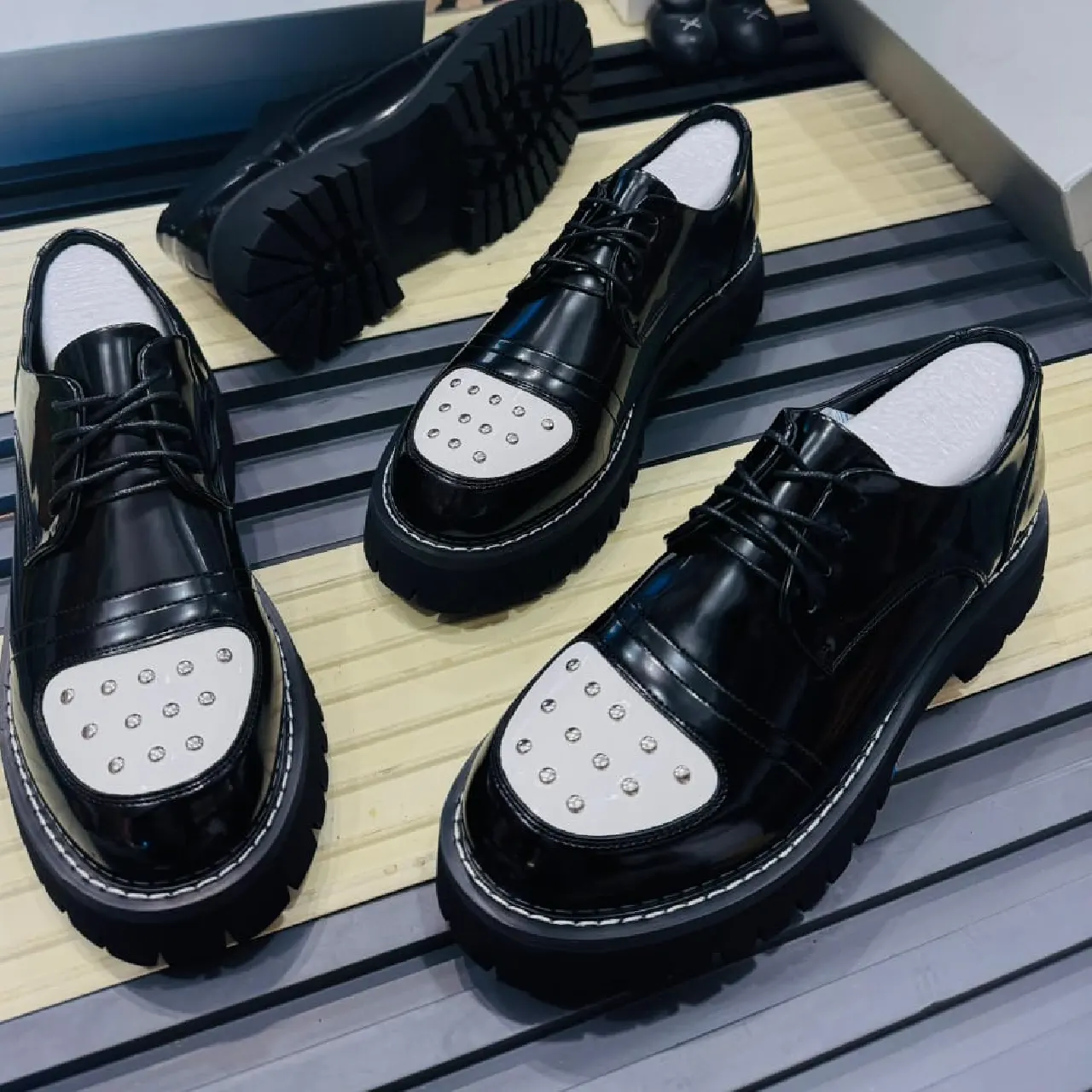 Smart Store Spotted Shoes for Men